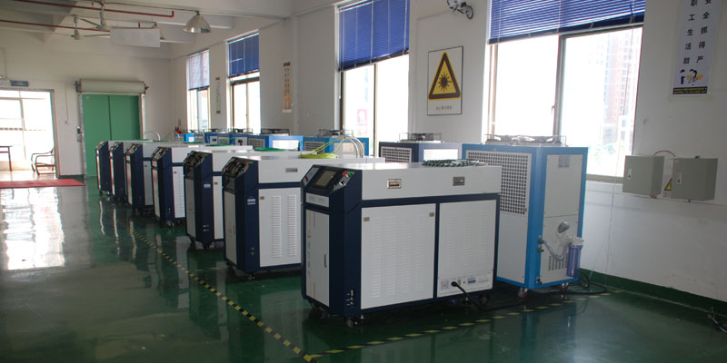 通發(fā)激光TFL-500PF<a href='http://peoplering.cn/product/2.htm' class='text_a'>光纖<a href='http://peoplering.cn' class='text_a'>激光焊接機</a></a>